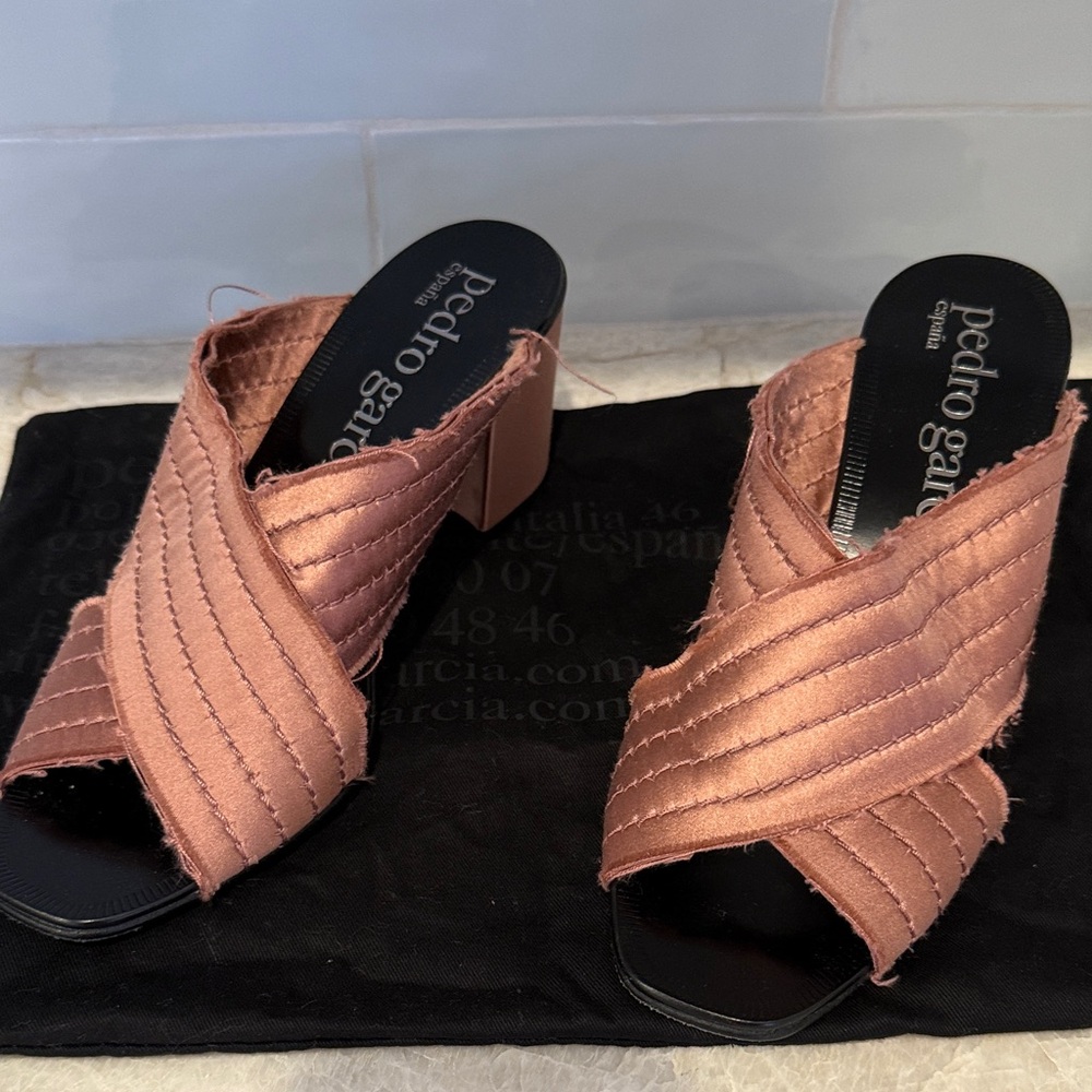 Pedro Garcia Women's Pink Satin Crisscross Mules